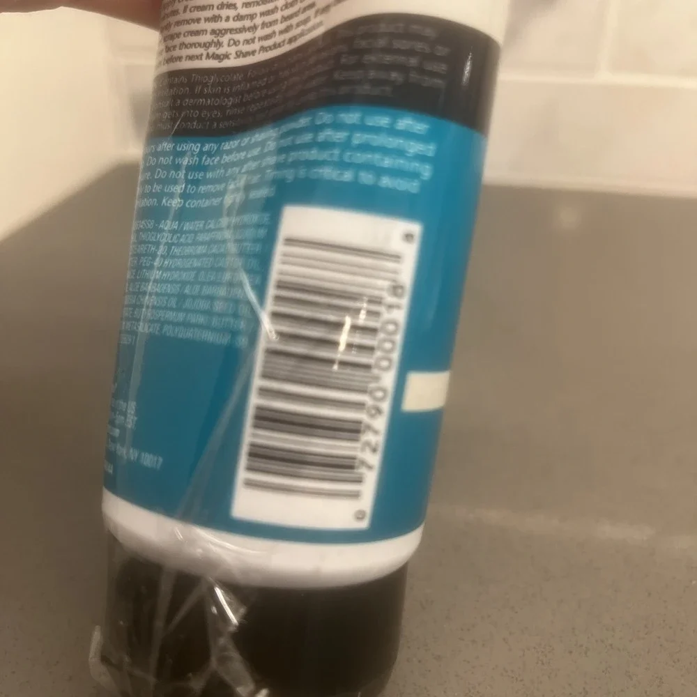 NEW-Regular Razor List Magic cream Shave 6oz